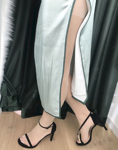 极品女勾搭老汉av